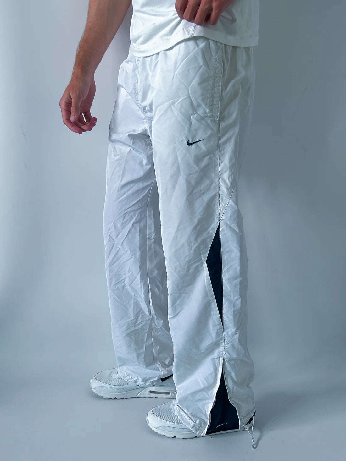 NIKE VINTAGE TRACKPANTS MYSTERY BOX (2 PIECES)™