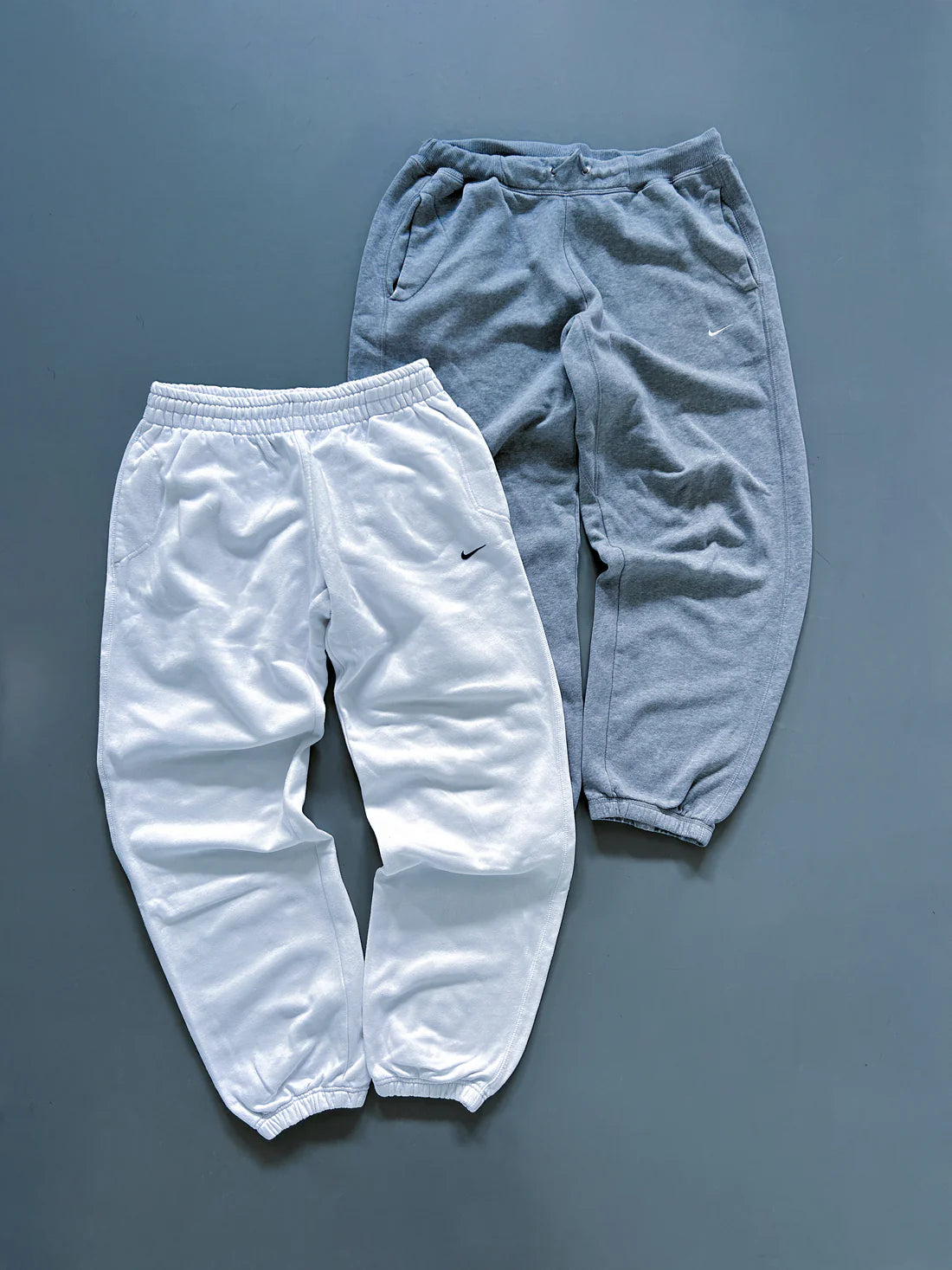 NIKE VINTAGE TRACKPANTS MYSTERY BOX (2 PIECES)™